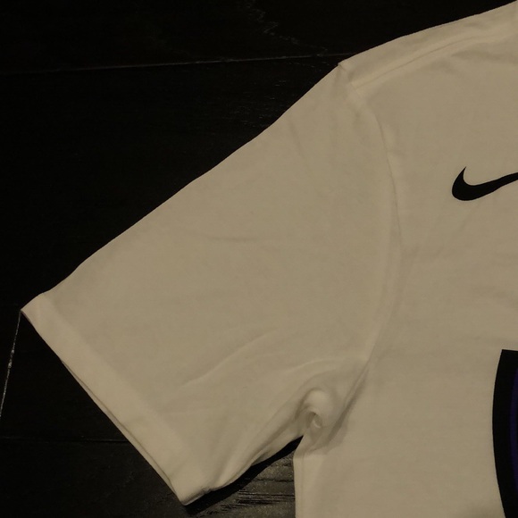 Men’s Nike All Star Tee Shirt - Picture 3 of 4